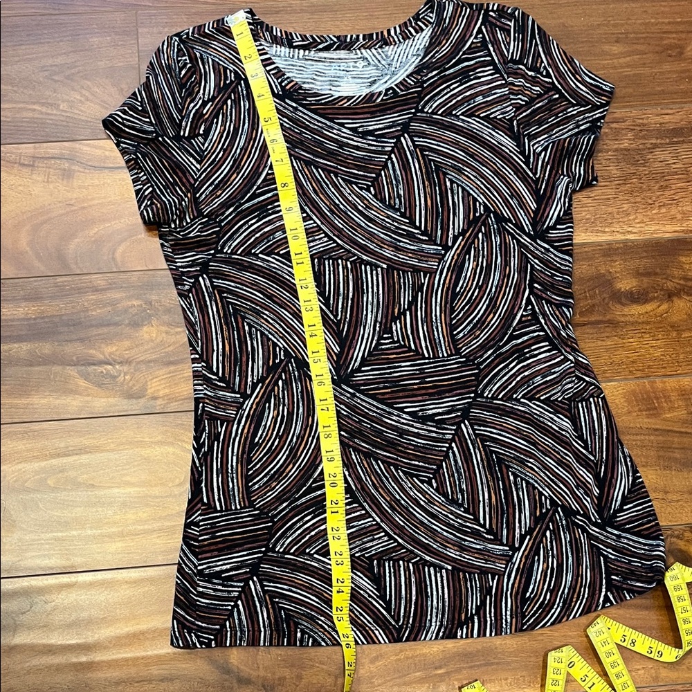 Apt. 9 Black and White Swirl Tee Size X-Small - Picture 6 of 8